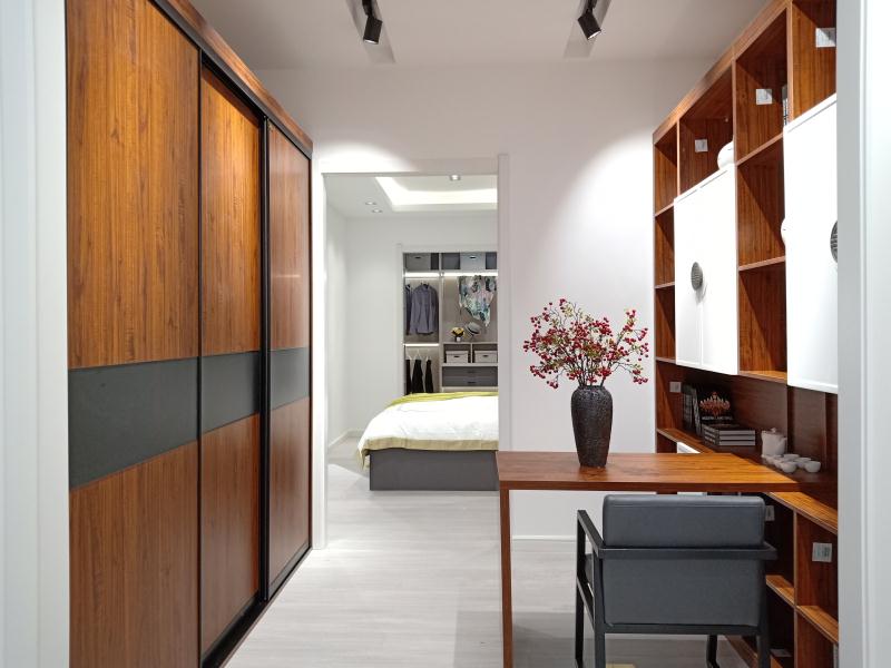 Z6尊龙定造家居榆树瑞嘉店